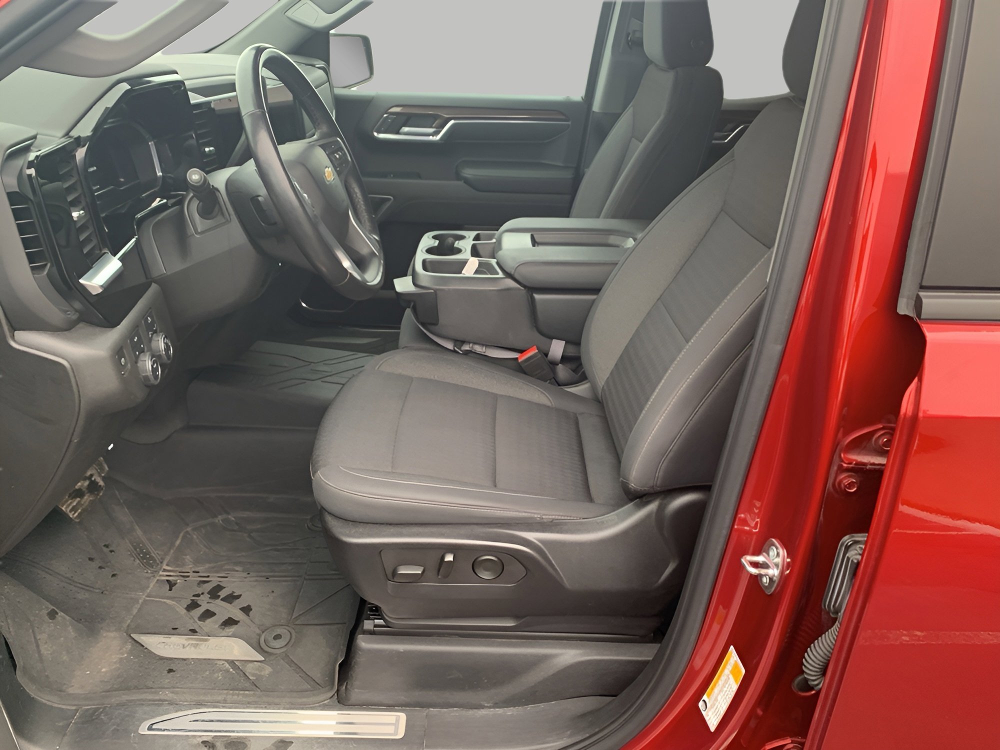 Used 2022 Chevrolet Silverado 1500 LT image 9