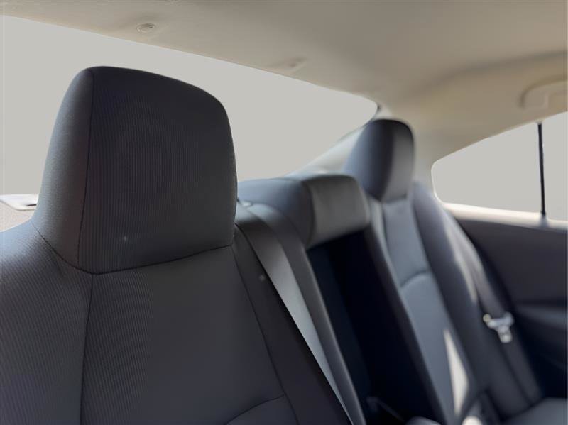 Used 2023 Toyota Corolla LE FWD image 27