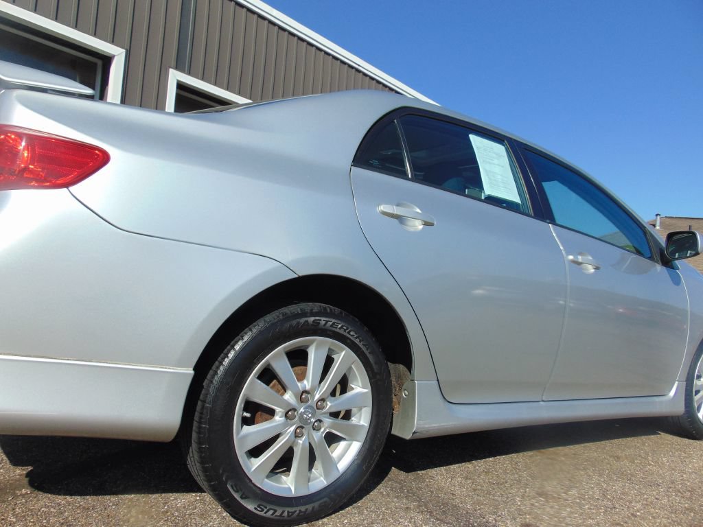 Used 2010 Toyota Corolla S FWD image 15