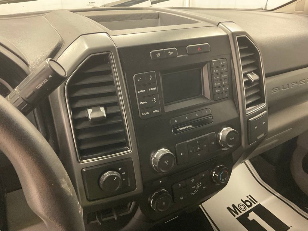 Used 2018 Ford F250 XLT w/ Snow Plow Prep Package image 12