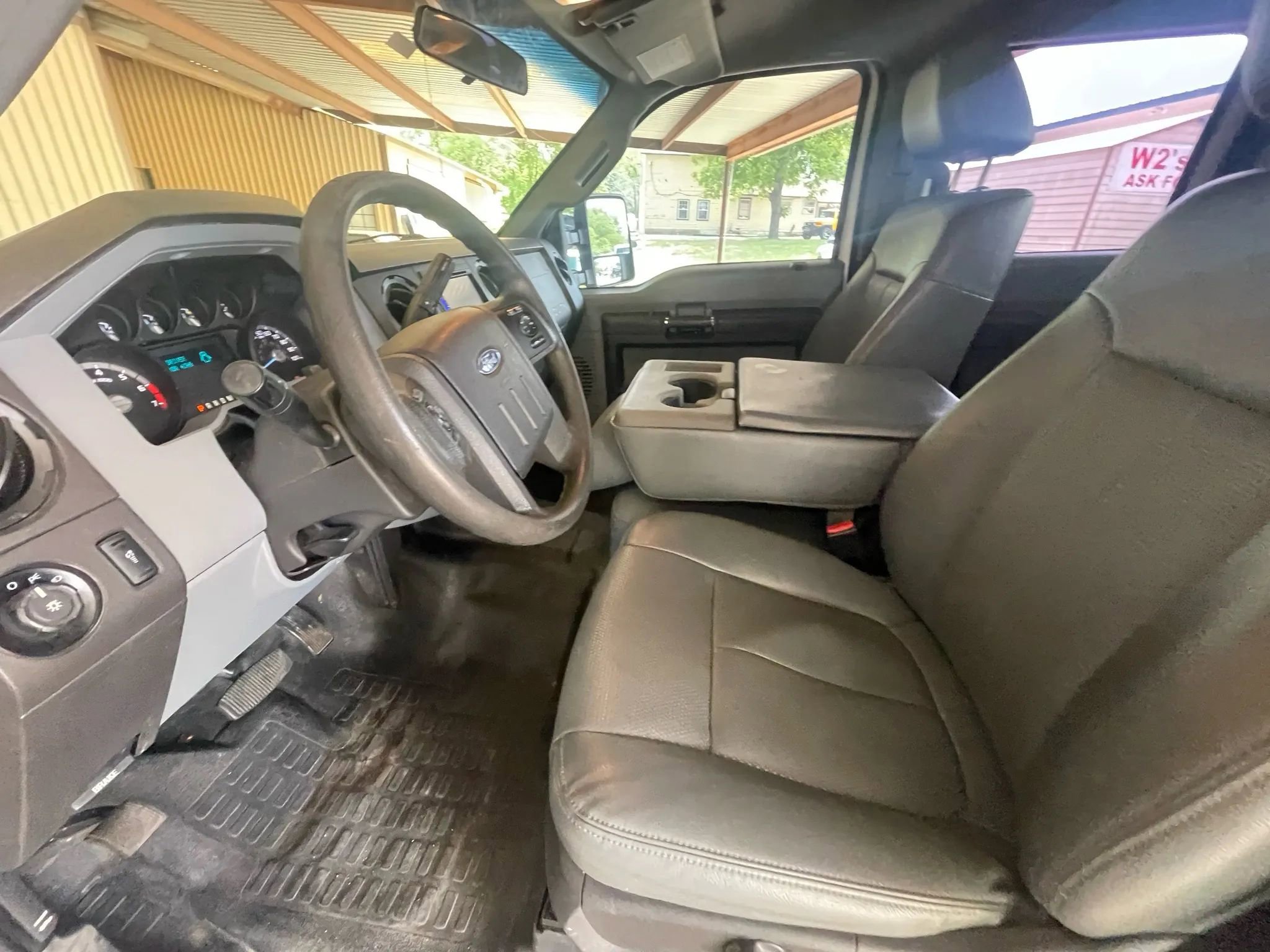 Used 2016 Ford F250 XL w/ Power Equipment Group image 27
