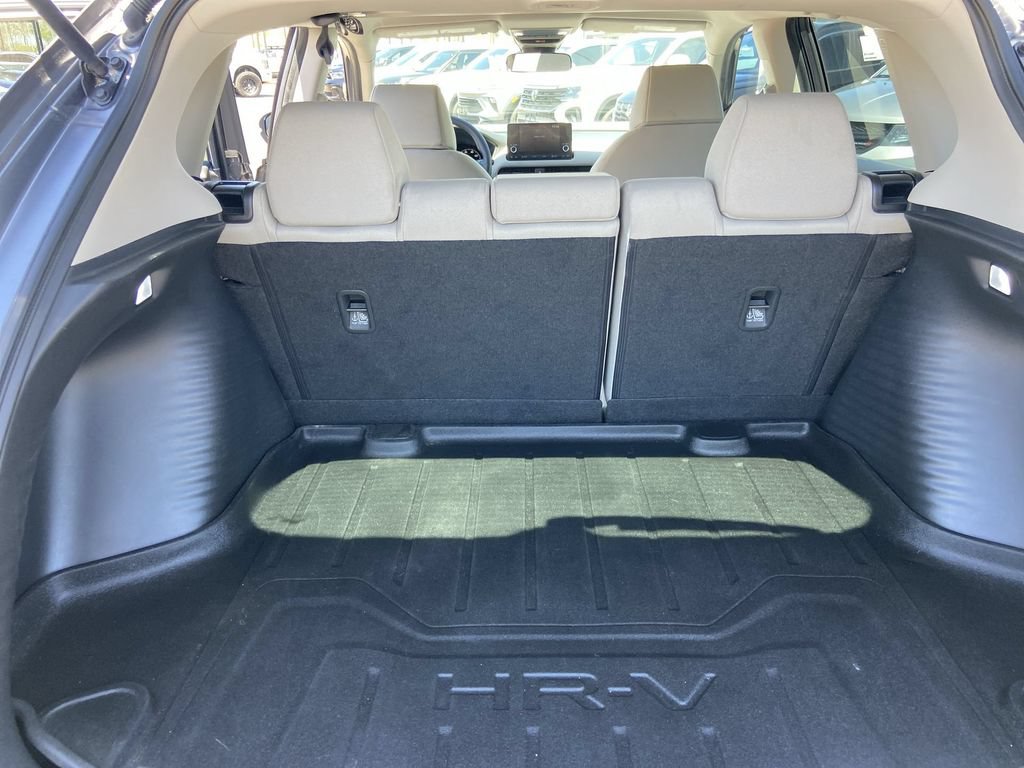 Used 2025 Honda HR-V LX image 21