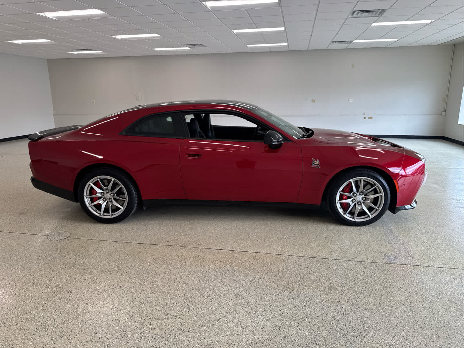 Used 2024 Dodge Charger Daytona Scat Pack w/ Plus Group AWD/4WD image 7