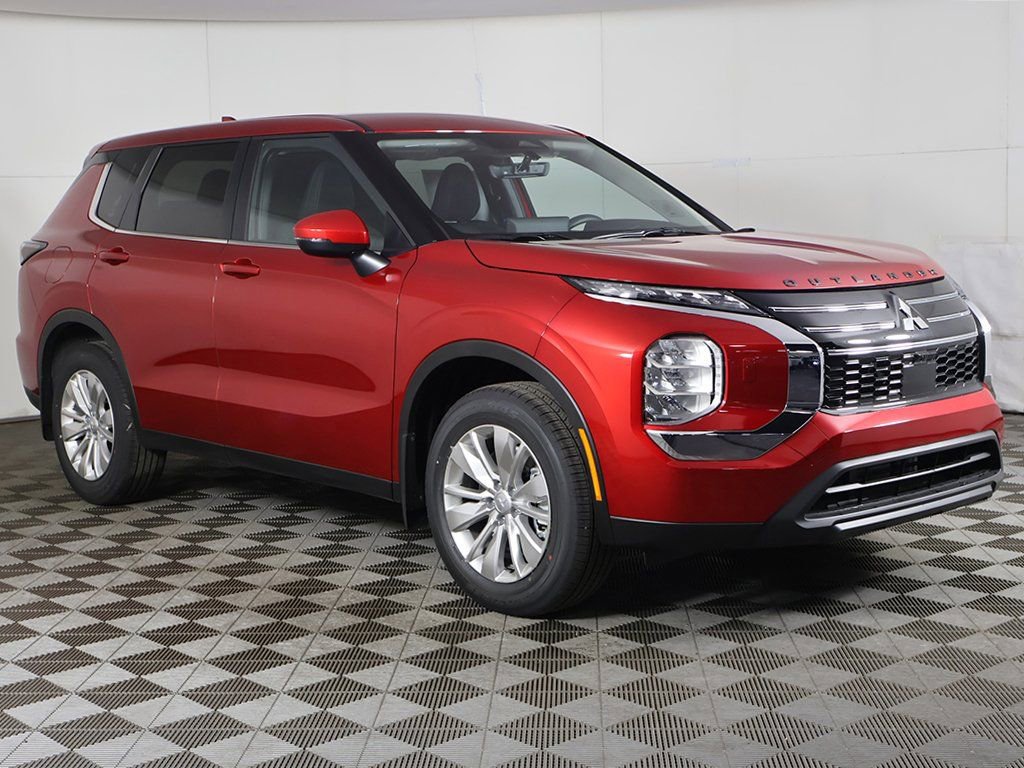 New 2026 Mitsubishi Outlander ES image 2