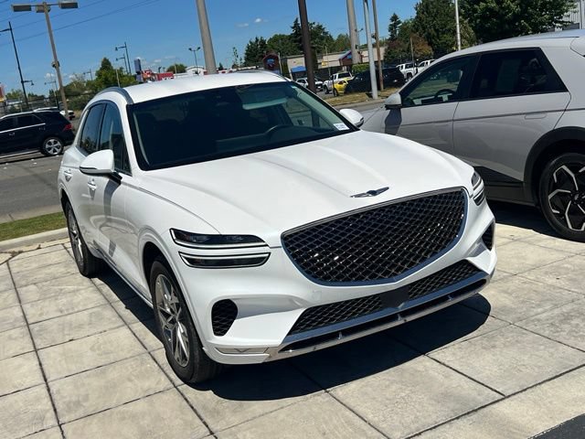 Used 2025 Genesis GV70 2.5T AWD/4WD image 5