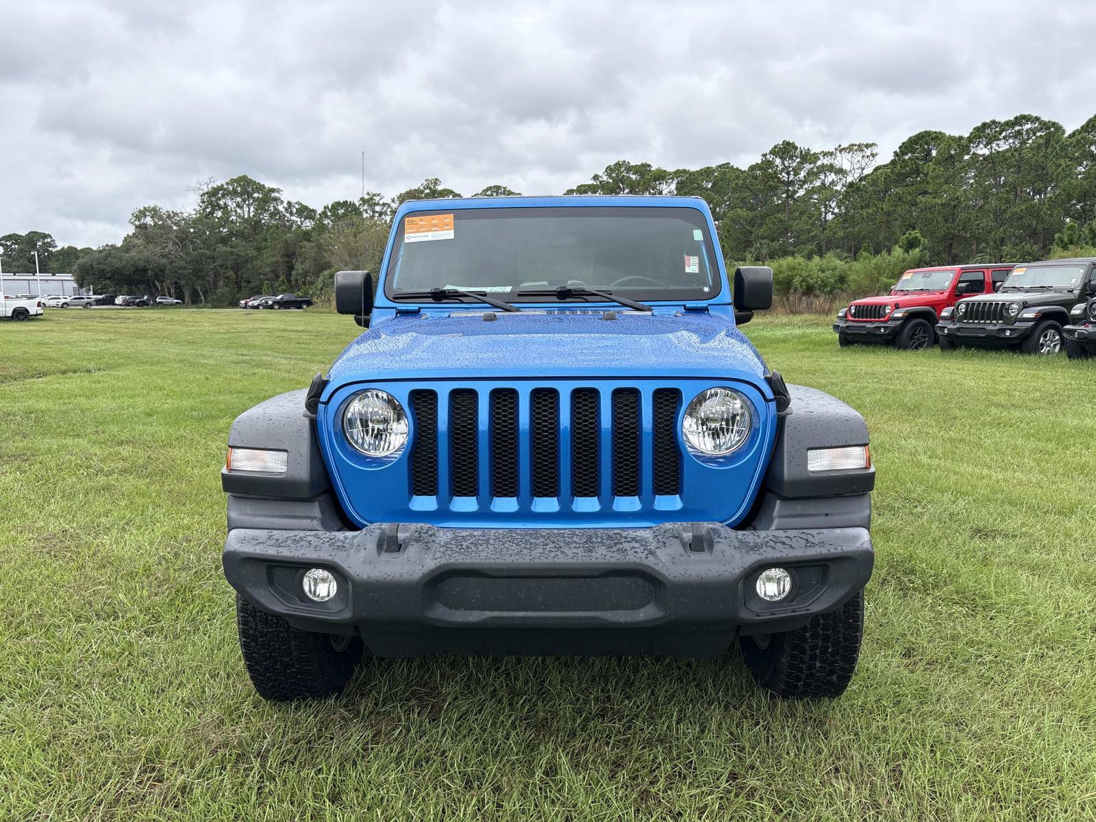 Certified 2022 Jeep Wrangler Unlimited Sport AWD/4WD image 8
