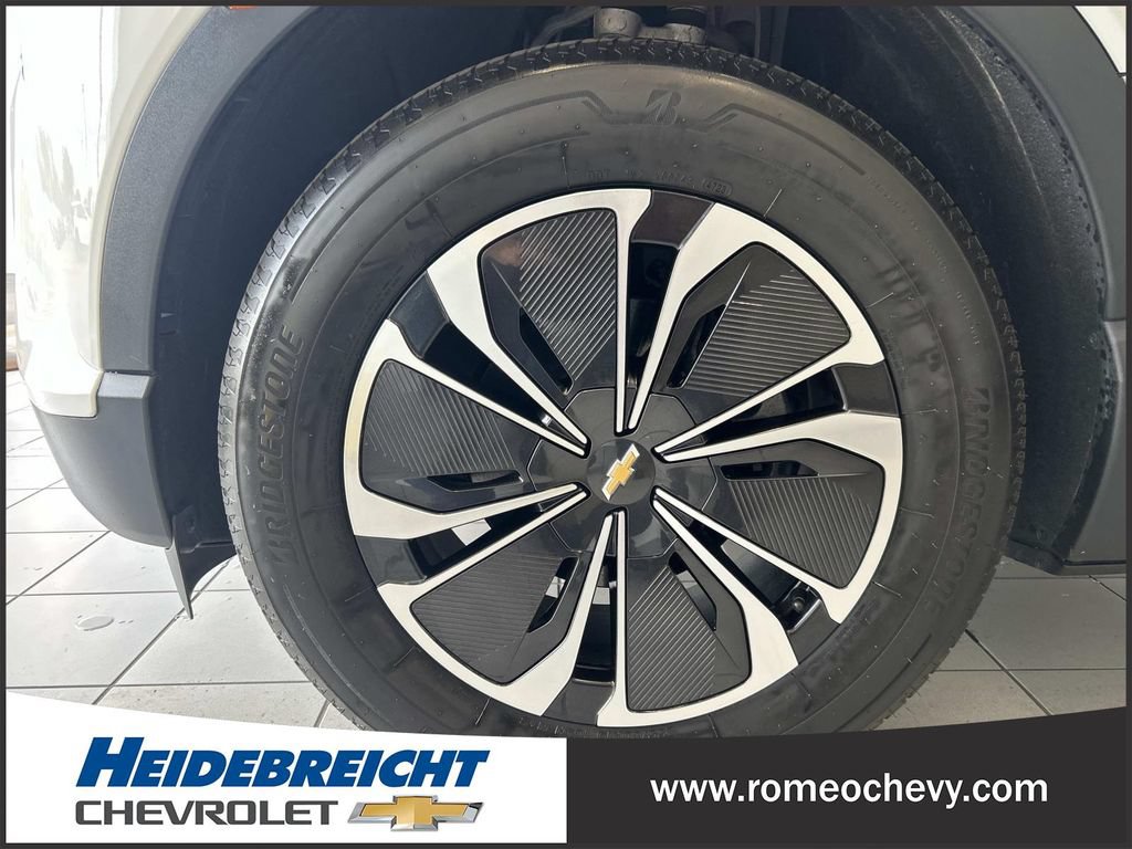 Used 2024 Chevrolet Blazer EV LT AWD/4WD image 7