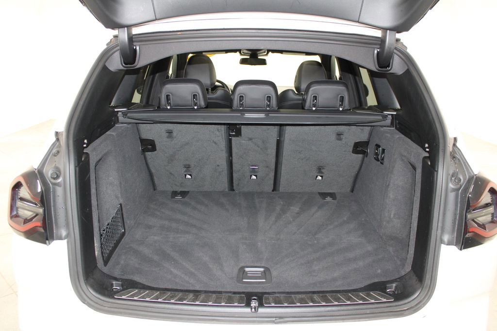 Used 2023 BMW X3 sDrive30i image 16