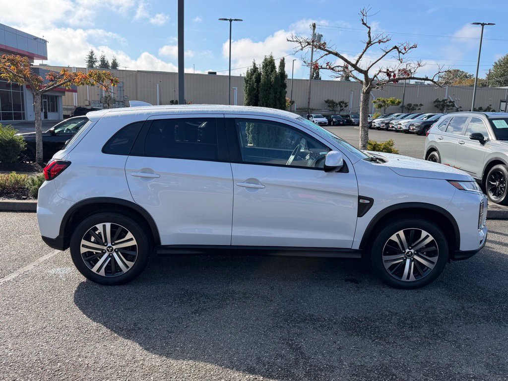 Used 2026 Mitsubishi Outlander Sport AWD image 6