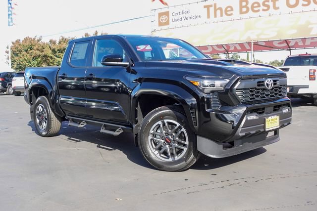 New 2025 Toyota Tacoma TRD Sport image 7