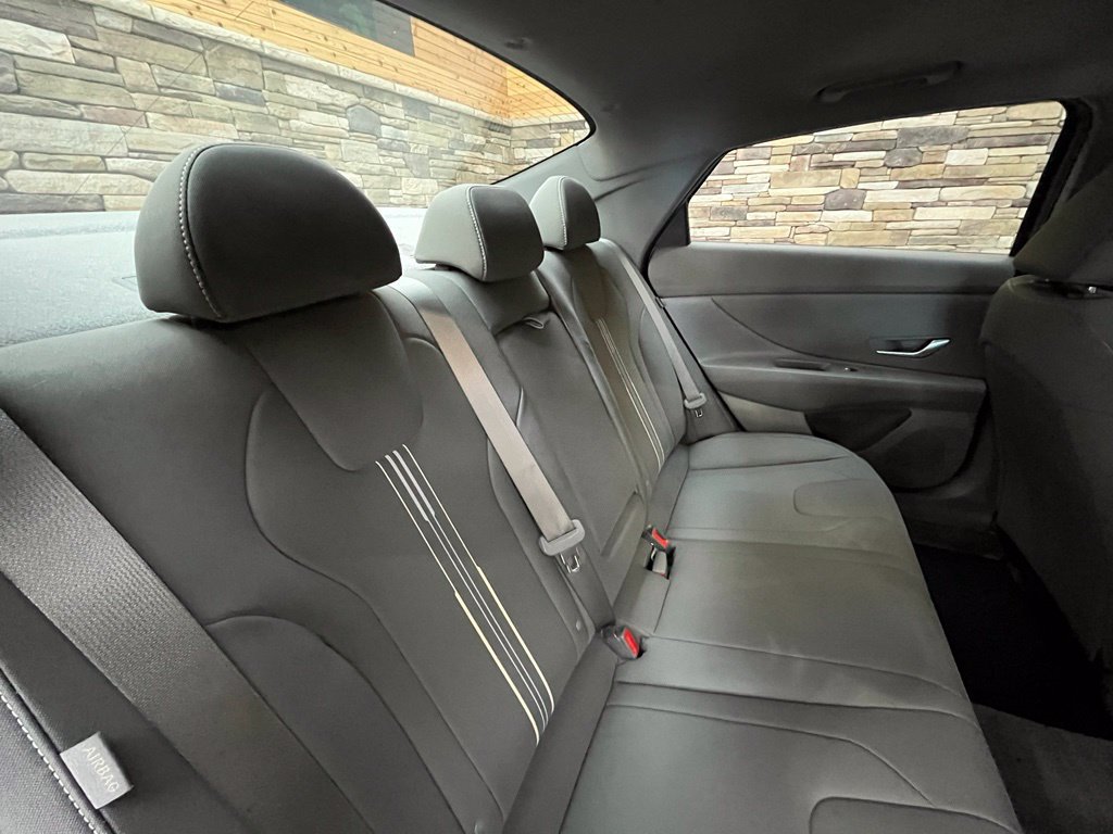 Used 2024 Hyundai Elantra SEL w/ Convenience Package FWD image 42