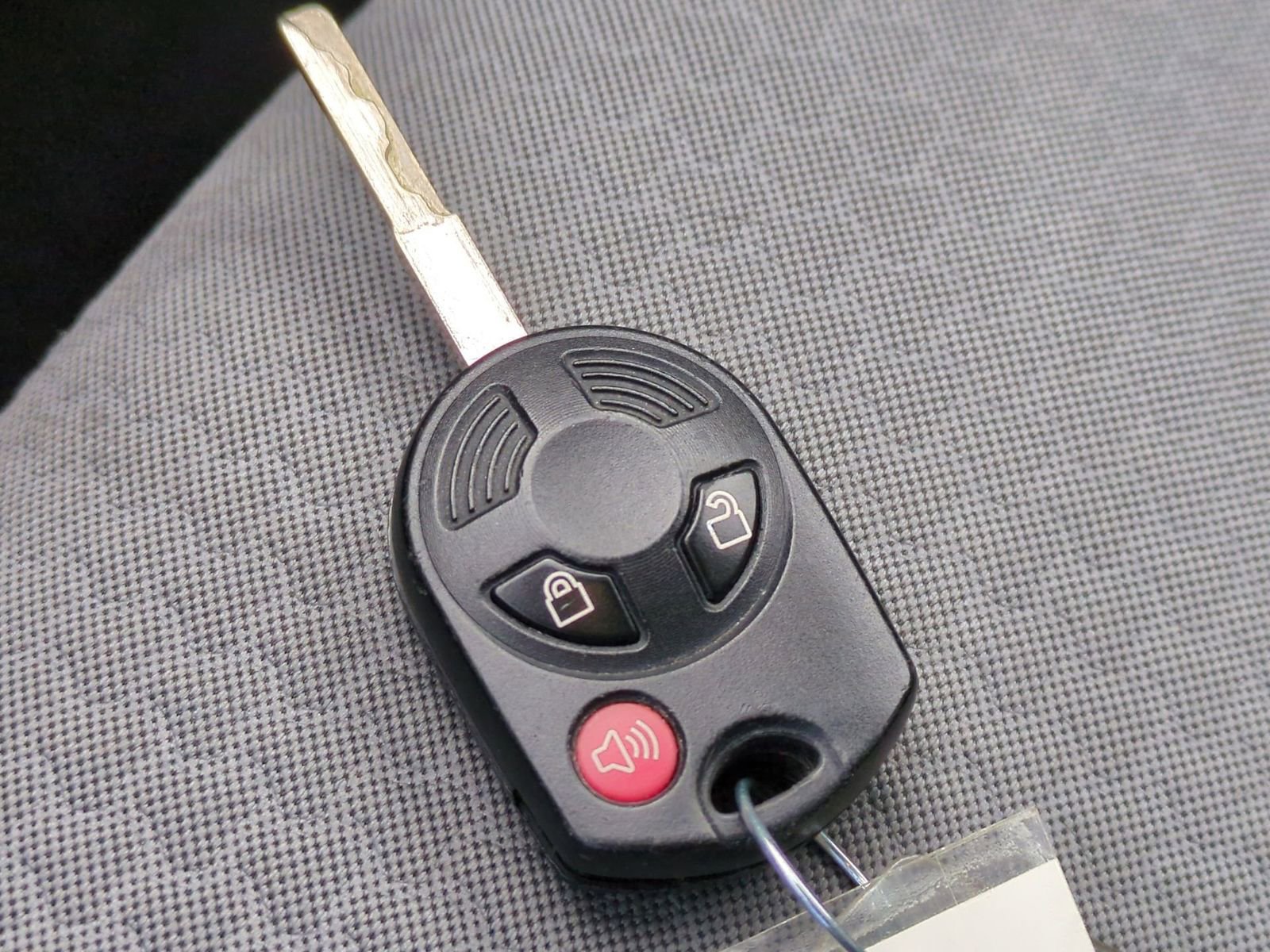 Used 2018 Ford Escape SE w/ SE Sync 3 Package image 39