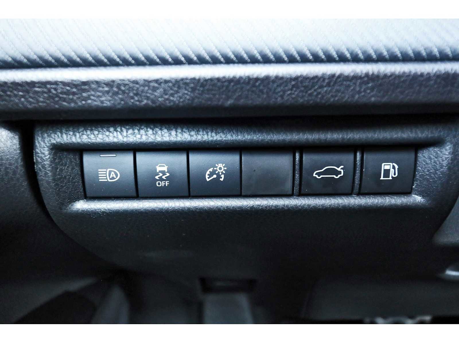 Used 2026 Toyota Camry SE w/ Convenience Package image 19