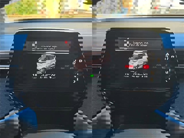 New 2025 Volkswagen ID. Buzz Pro S image 25