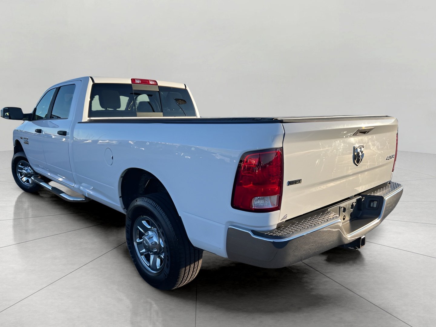 Used 2014 RAM 3500 SLT w/ Protection Group image 6