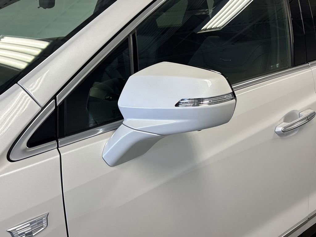 New 2025 Cadillac XT5 Premium Luxury w/ Technology Package image 8