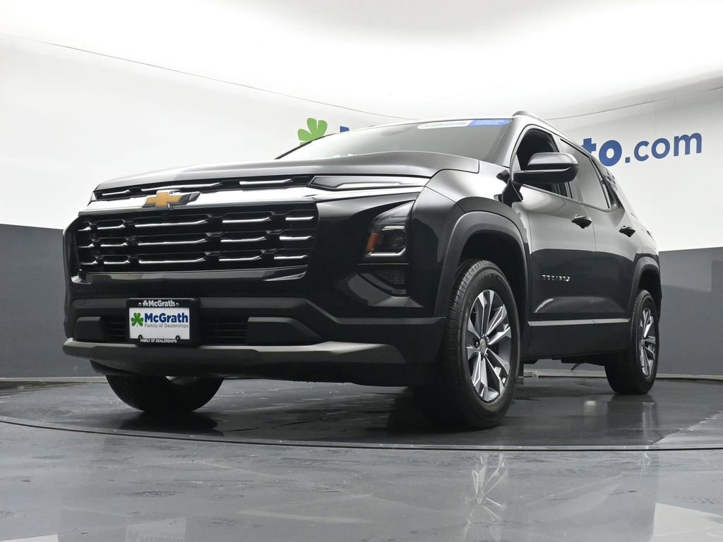 Used 2025 Chevrolet Equinox LT w/ Convenience Package II FWD image 6