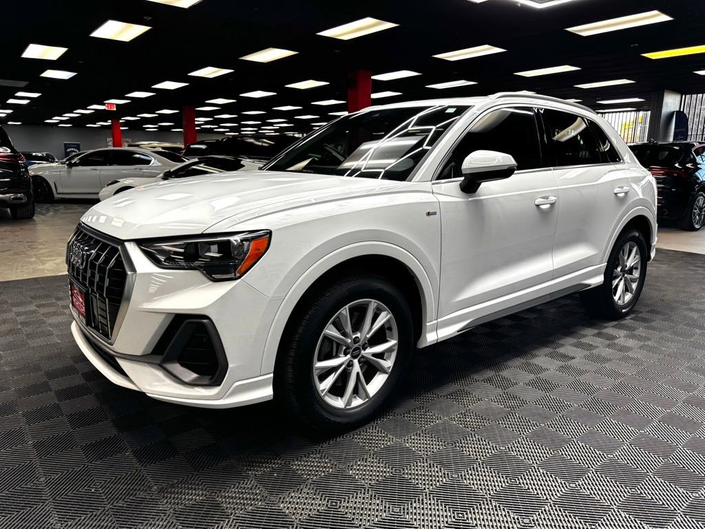 Used 2022 Audi Q3 2.0T Premium w/ Convenience Package AWD/4WD image 8
