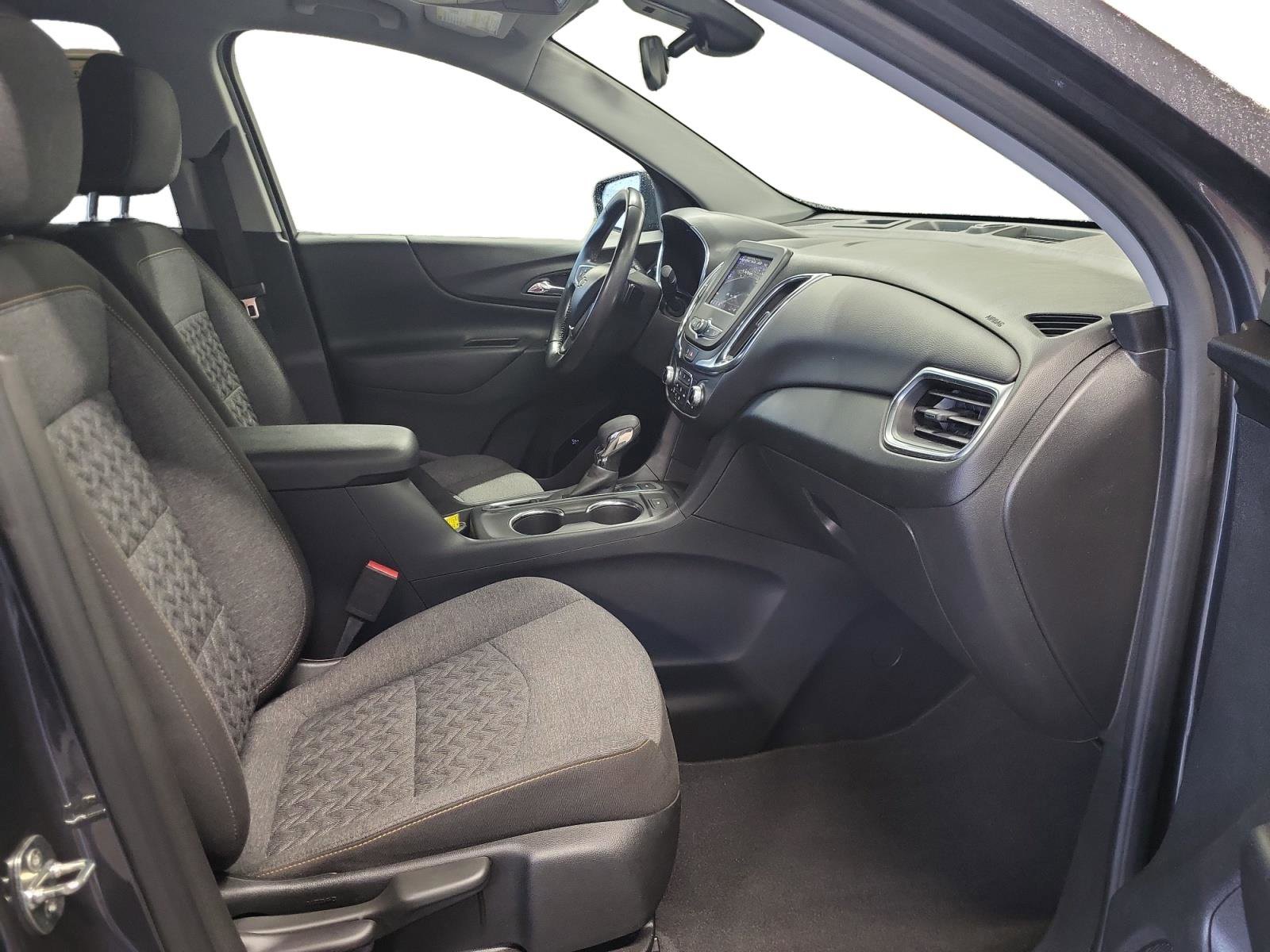 Used 2022 Chevrolet Equinox LT image 25