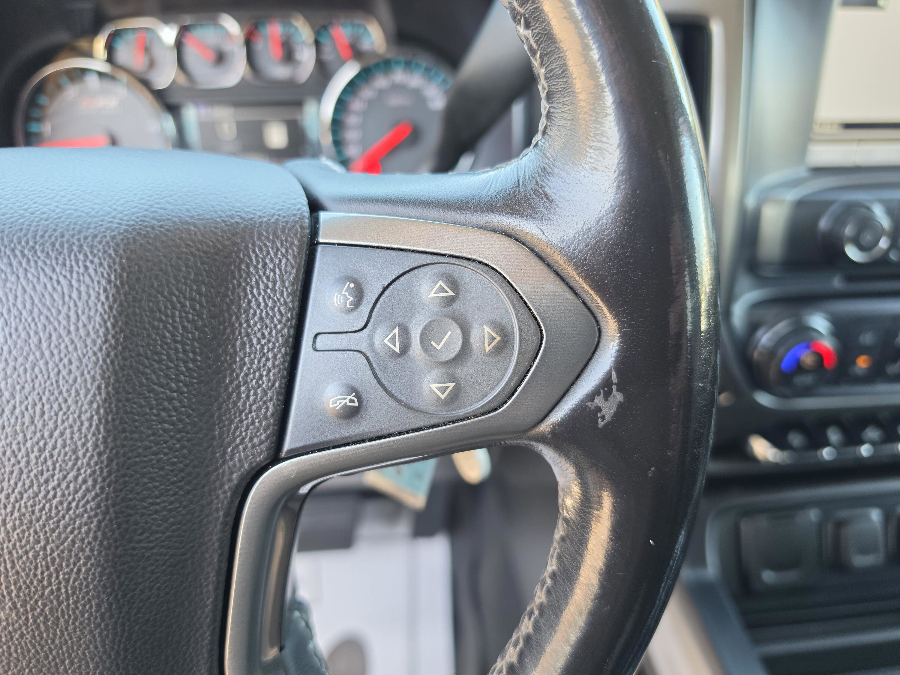 Used 2019 Chevrolet Silverado 2500 LTZ w/ Duramax Plus Package image 37