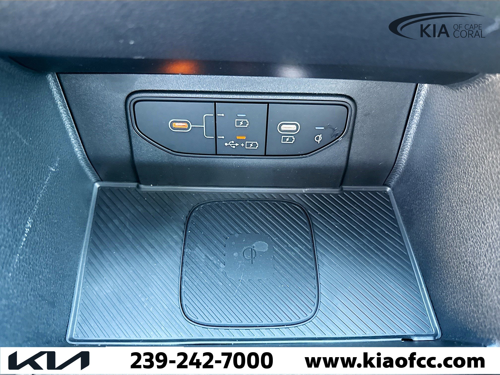 New 2026 Kia Sportage SX image 28