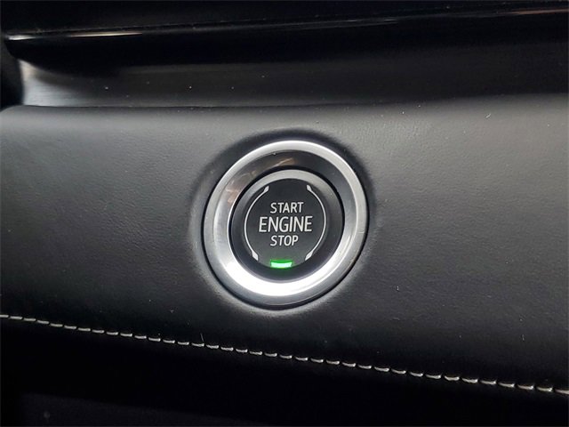 Used 2023 Cadillac Escalade Premium Luxury Platinum image 24