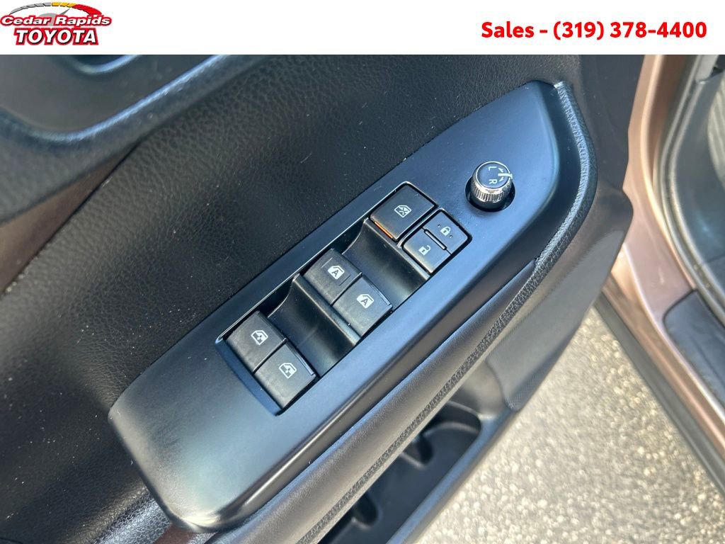 Certified 2017 Toyota Highlander XLE image 13