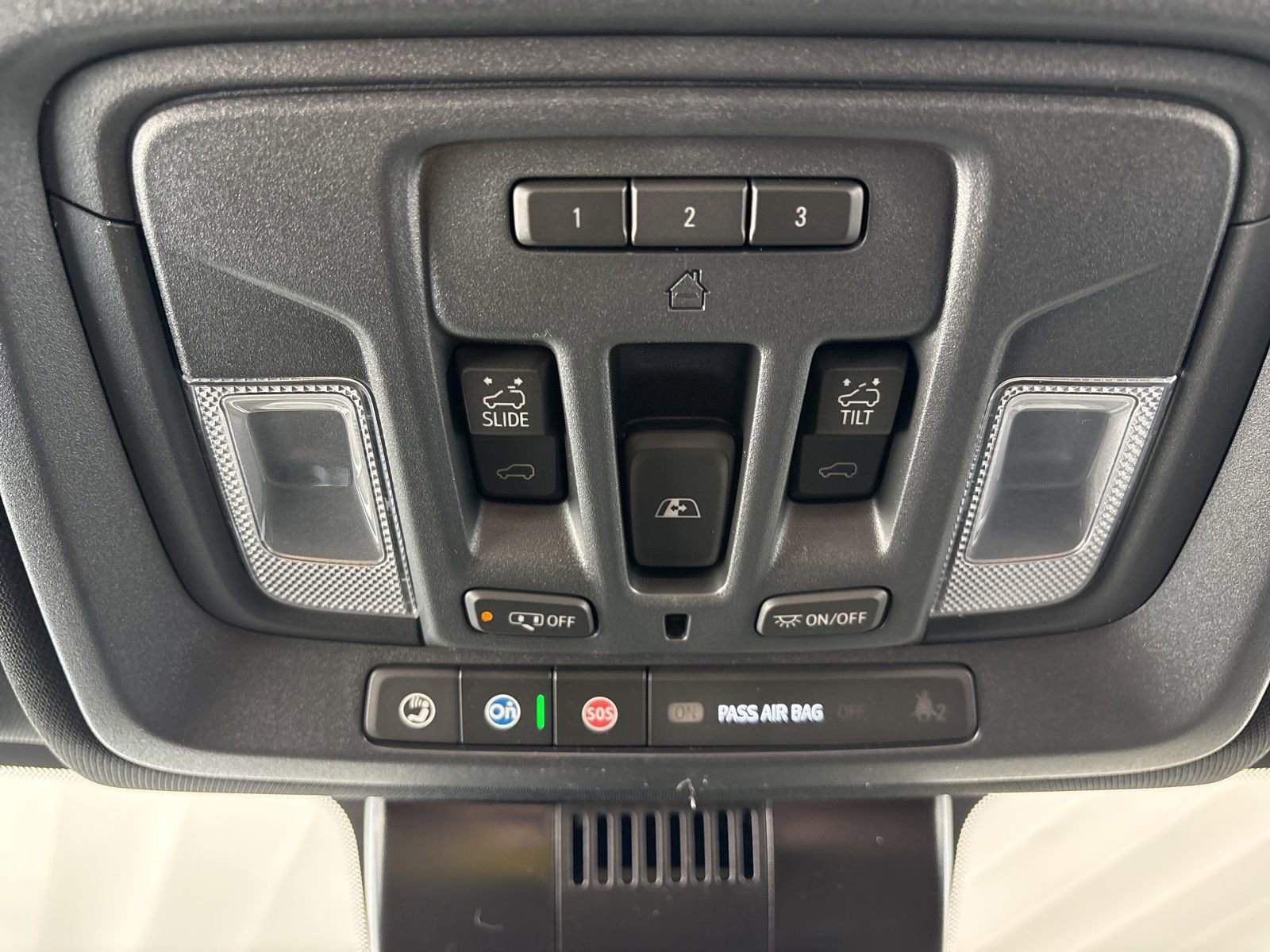 New 2026 GMC Sierra 2500 AT4 image 22