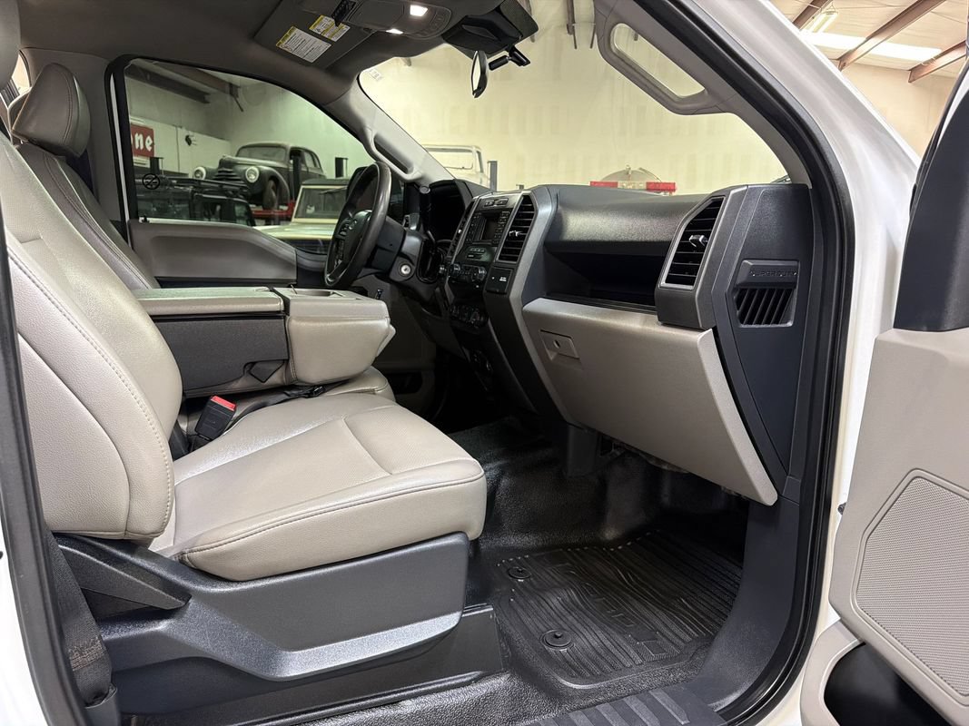 Used 2022 Ford F350 XL w/ Power Equipment Group AWD/4WD image 35