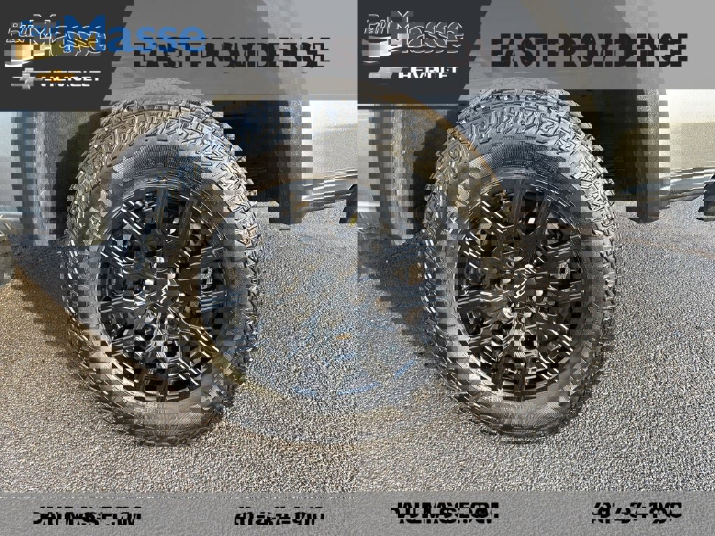 Certified 2023 Chevrolet Colorado Trail Boss w/ Technology Package image 10