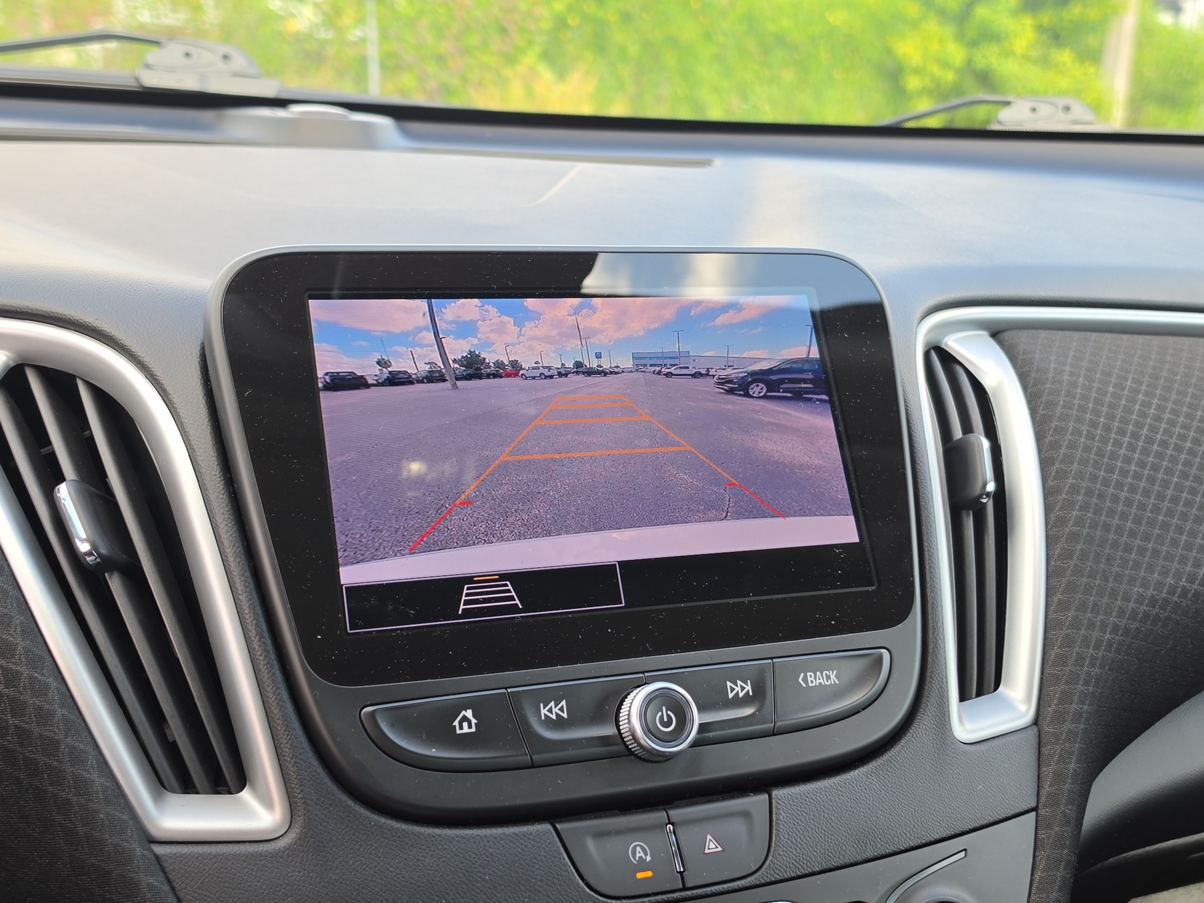 Certified 2024 Chevrolet Malibu LT FWD image 25