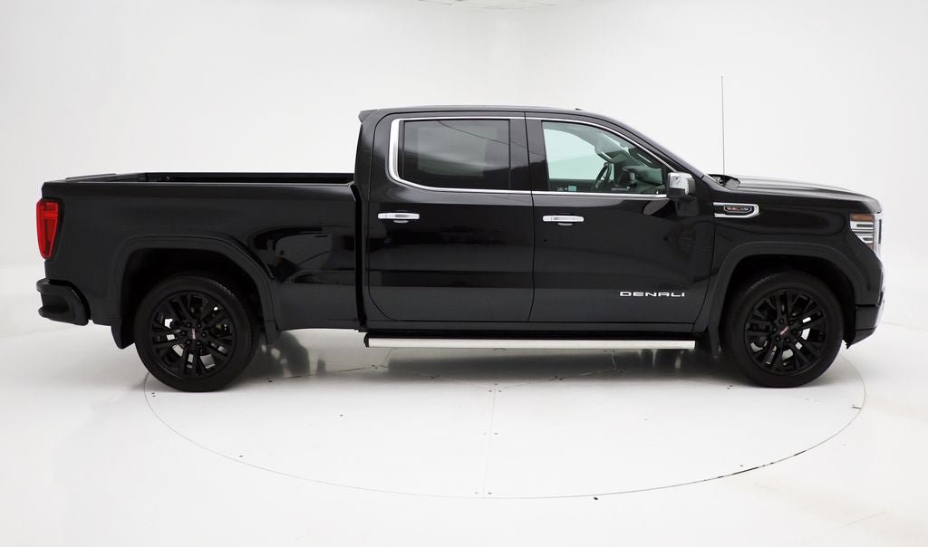Used 2024 GMC Sierra 1500 Denali w/ Denali Reserve Package AWD/4WD image 3