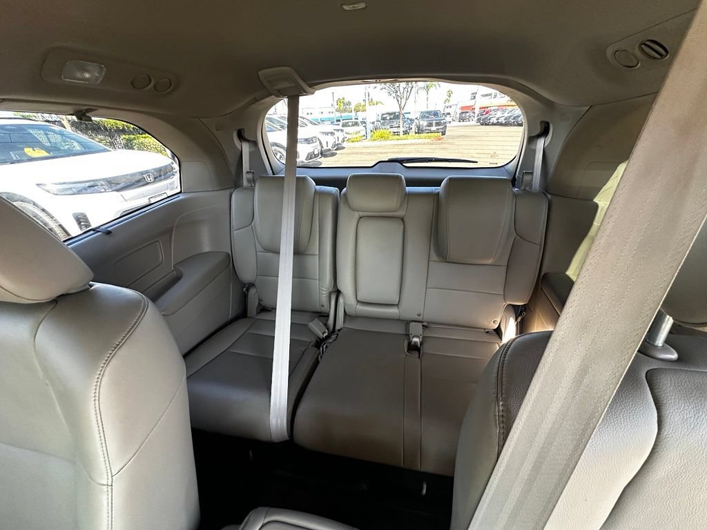 Used 2015 Honda Odyssey Touring image 19