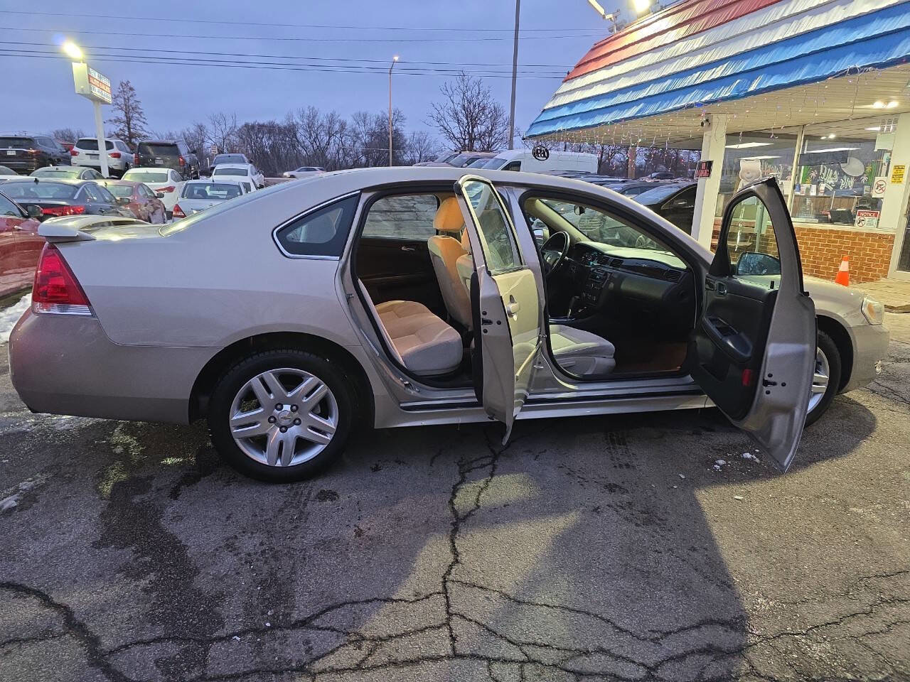 Used 2012 Chevrolet Impala LT image 25