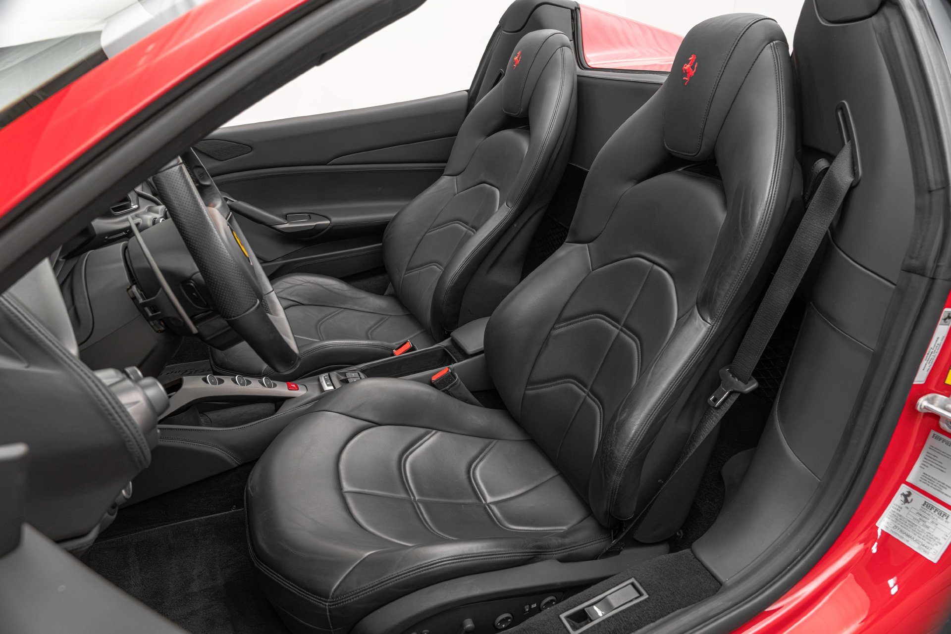 Certified 2018 Ferrari 488 Spider RWD image 5