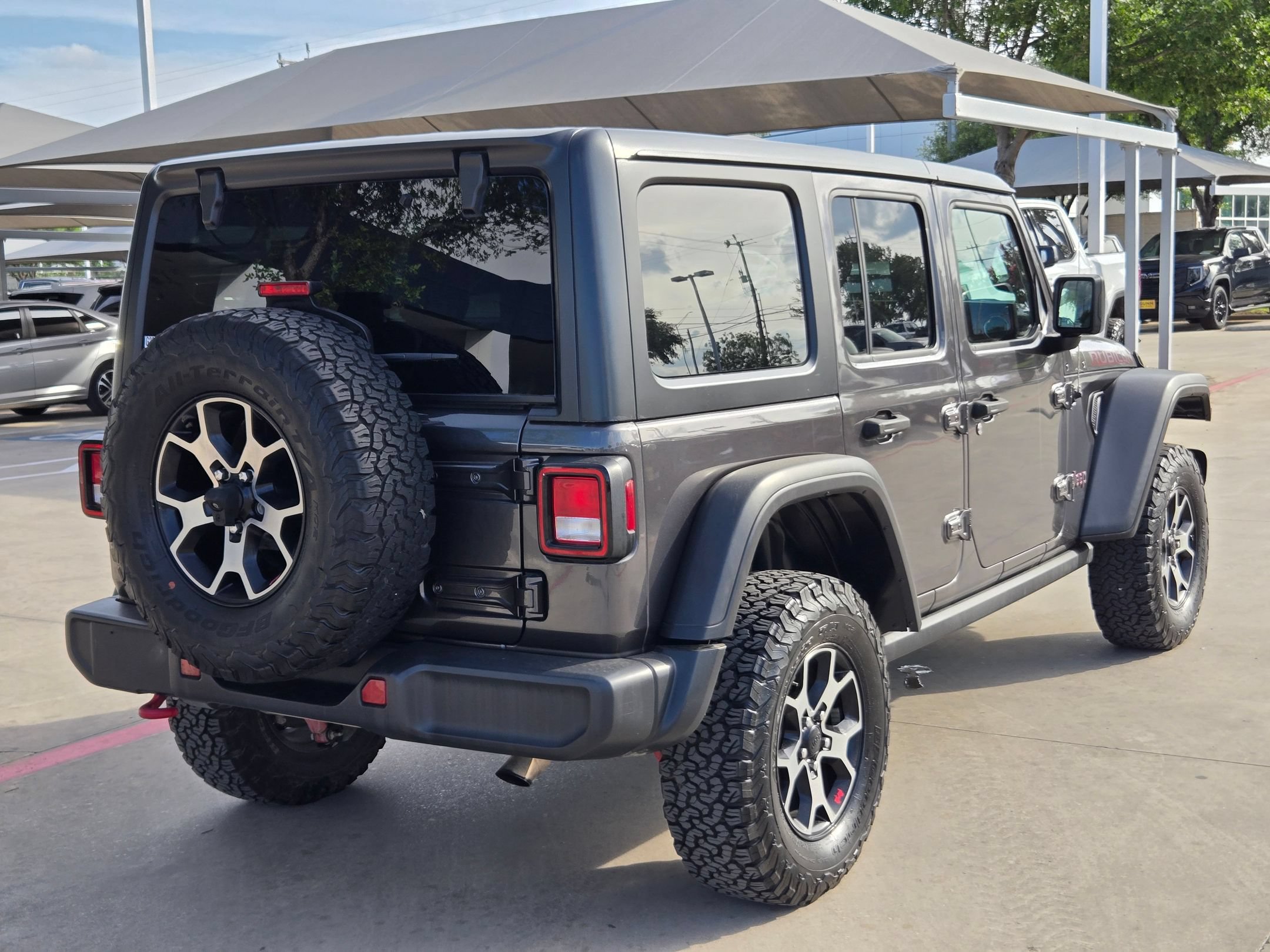 Used 2018 Jeep Wrangler Unlimited Rubicon AWD/4WD image 7
