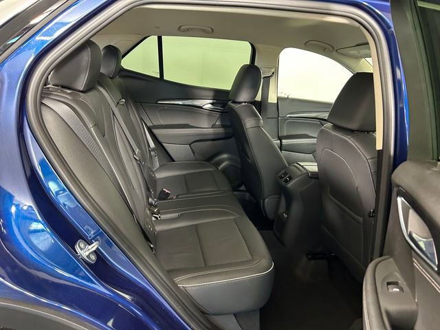 Used 2023 Buick Envision Essence image 29