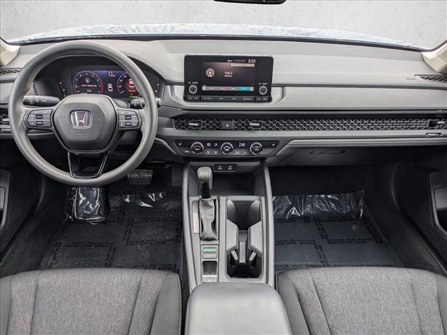Used 2023 Honda Accord EX image 17