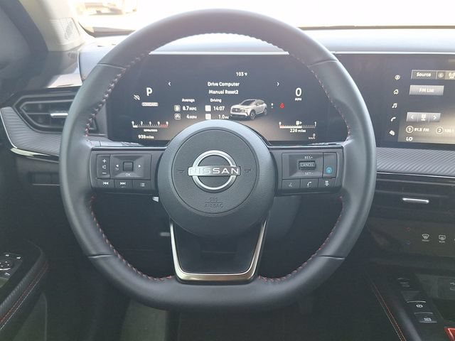 Certified 2025 Nissan Kicks SR w/ Illumination Package FWD image 15