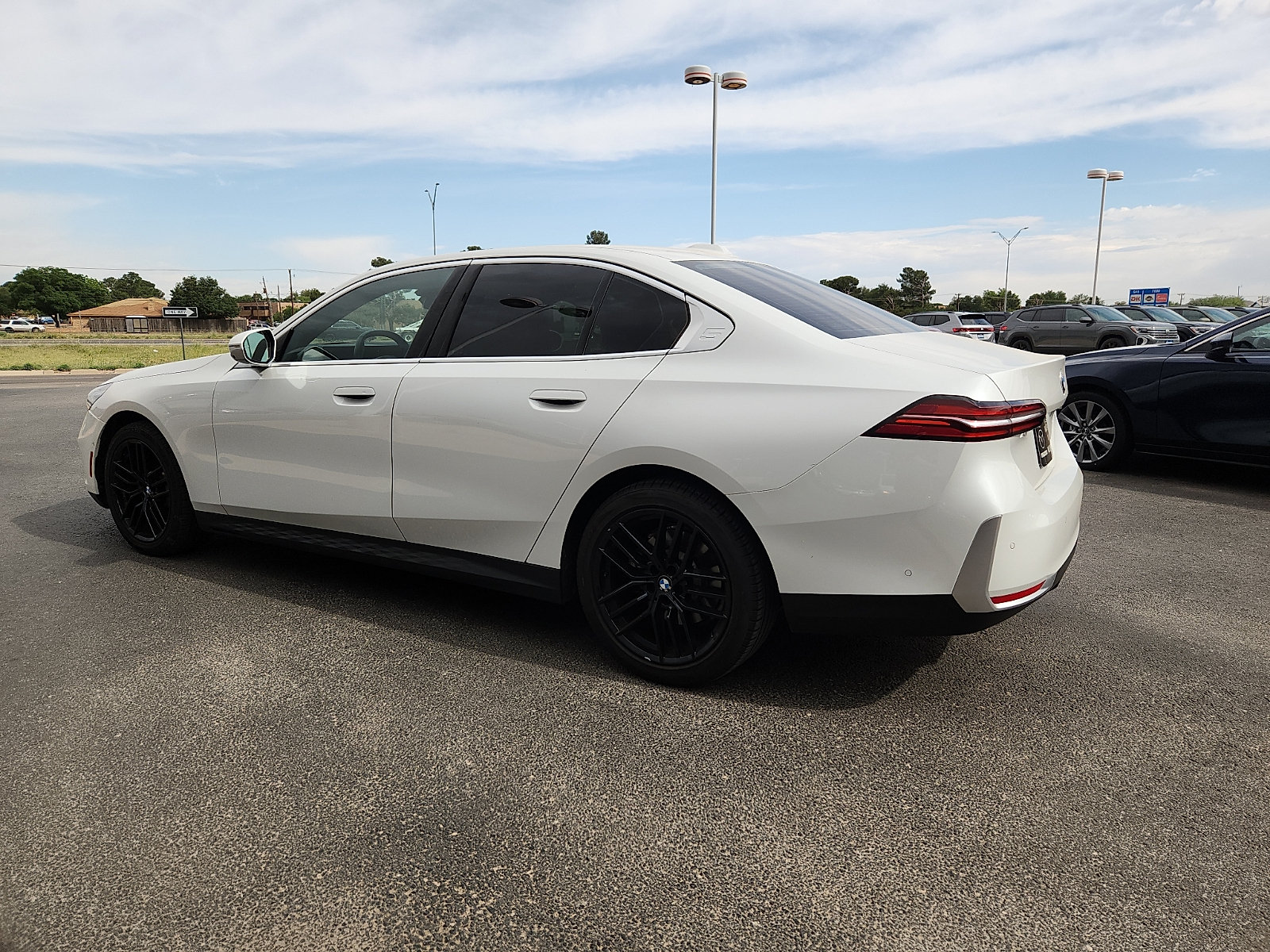 Used 2024 BMW 530i RWD image 4