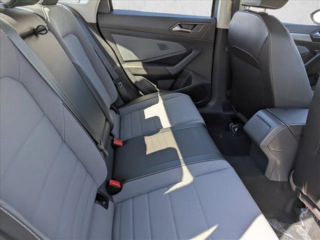 New 2026 Volkswagen Jetta SE FWD image 30