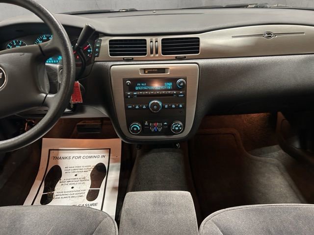 Used 2008 Chevrolet Impala LT FWD image 15
