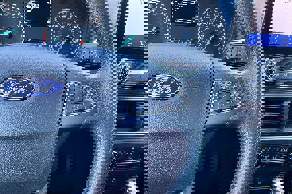 Used 2020 Ford EcoSport SE image 19