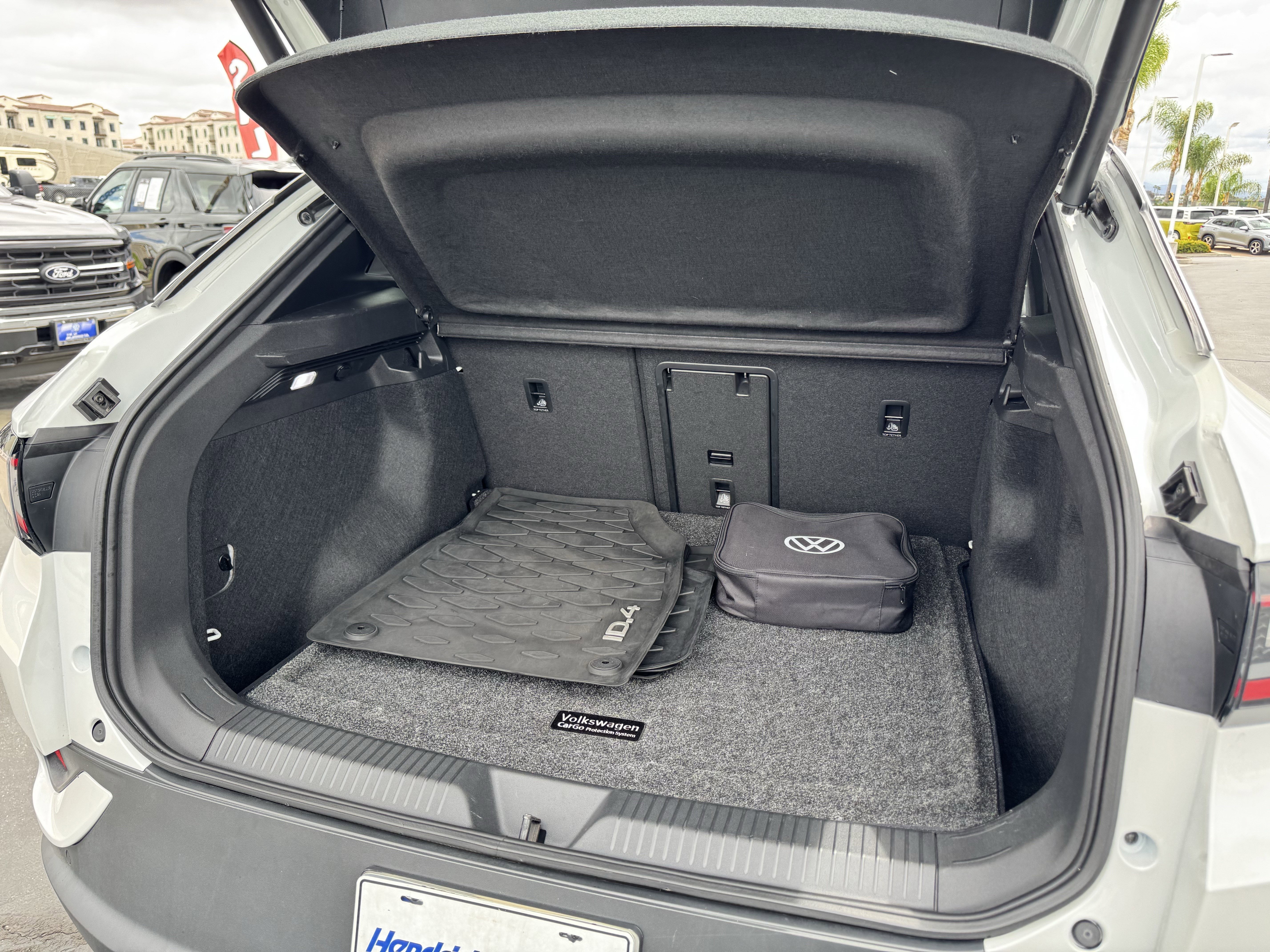 Certified 2023 Volkswagen ID.4 Pro S Plus AWD/4WD image 36