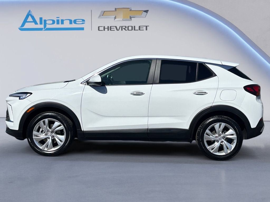 Used 2025 Buick Encore GX Preferred FWD image 2