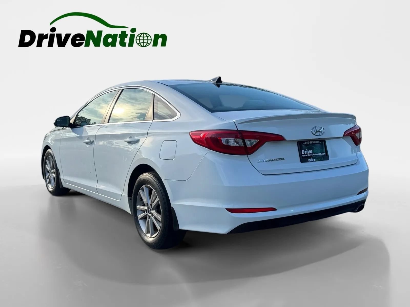 Used 2015 Hyundai Sonata SE FWD image 7