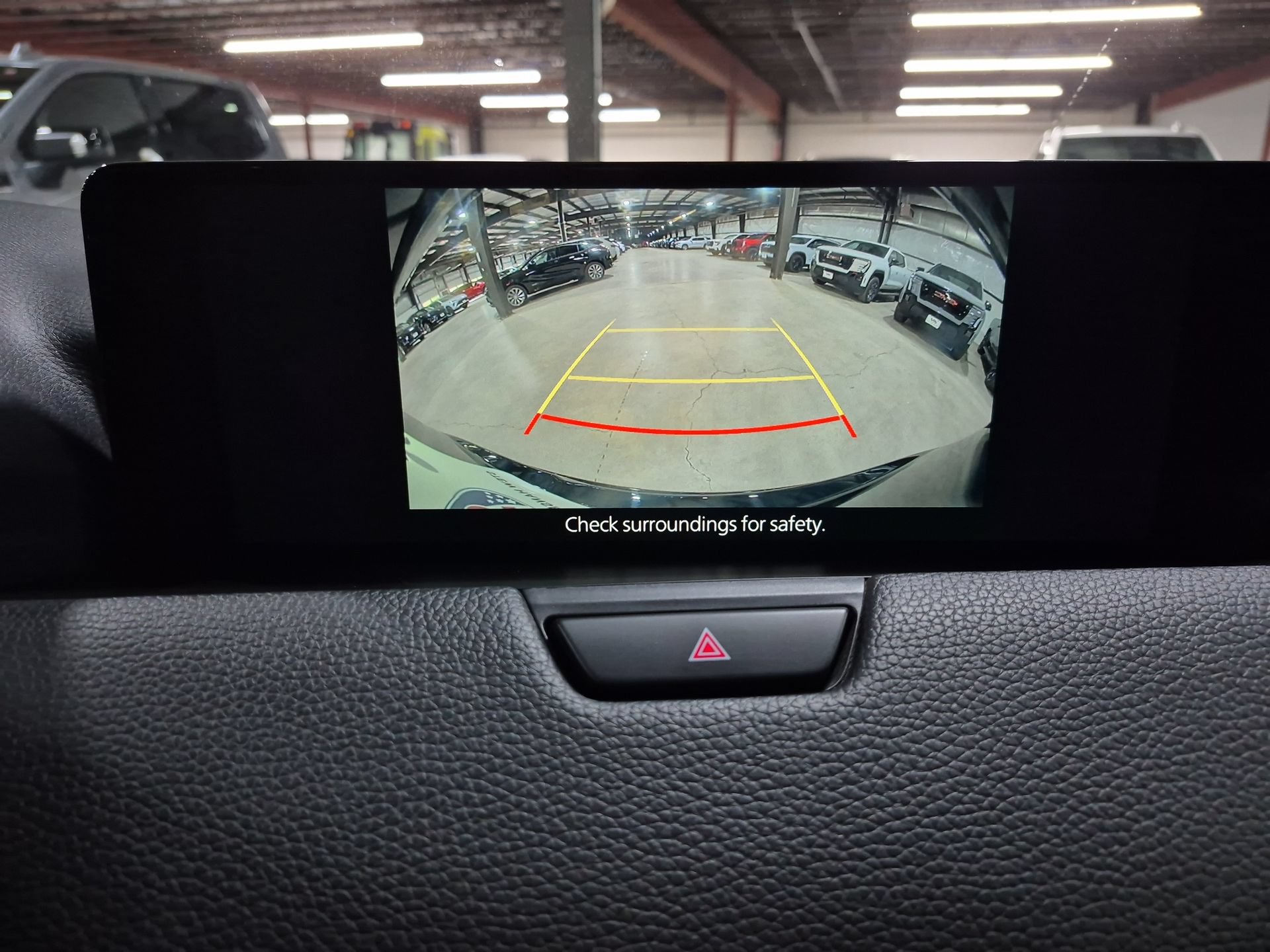 Used 2025 MAZDA CX-90 3.3 Turbo w/ Preferred Package AWD/4WD image 16