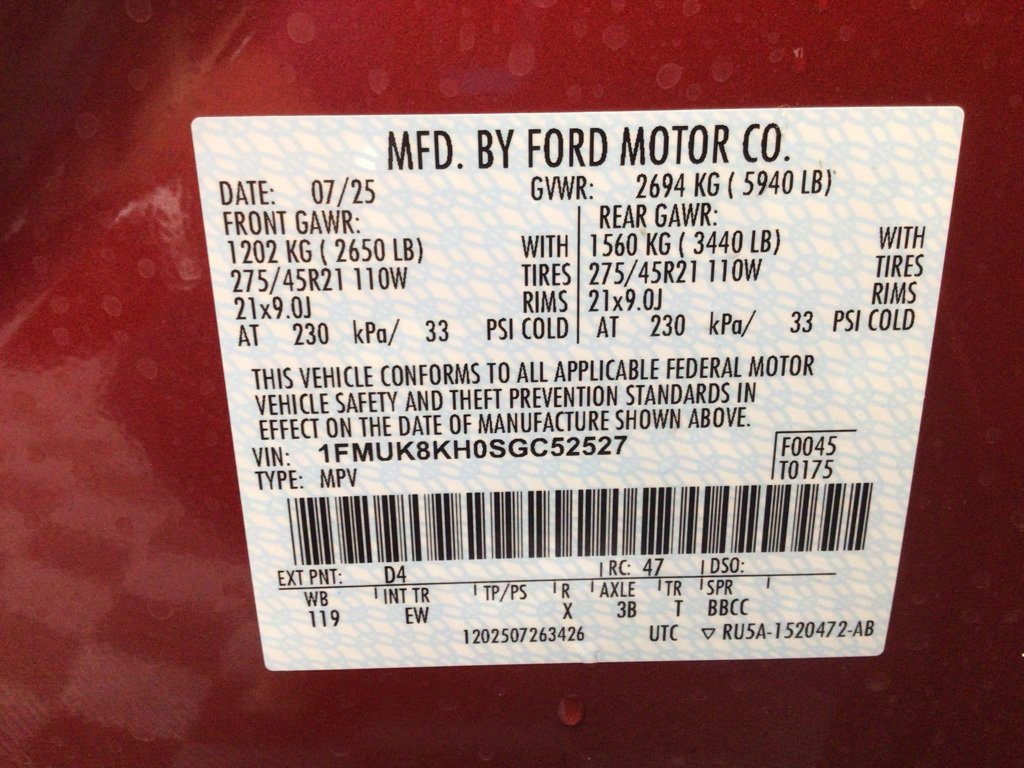 New 2025 Ford Explorer ST-Line w/ Premium Package image 39