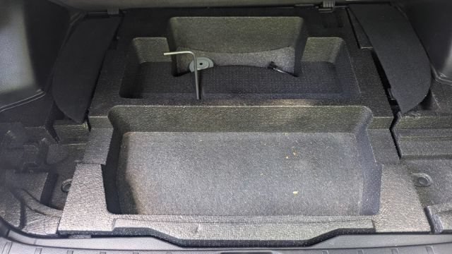 Used 2017 Subaru Forester 2.5i Touring AWD/4WD image 14