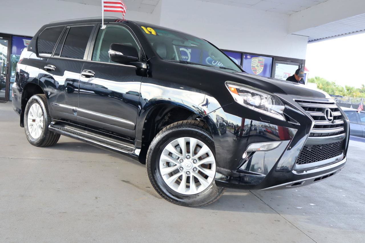 Used 2019 Lexus GX 460 Premium AWD/4WD image 3